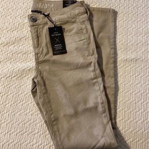 American Eagle Low Rise Super Stretch Jeggings